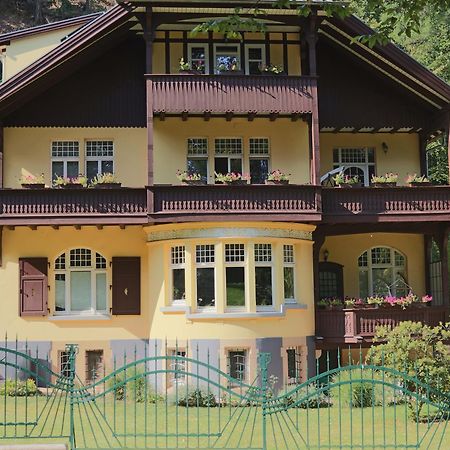 Villa Liliengrund Айзенах Екстериор снимка